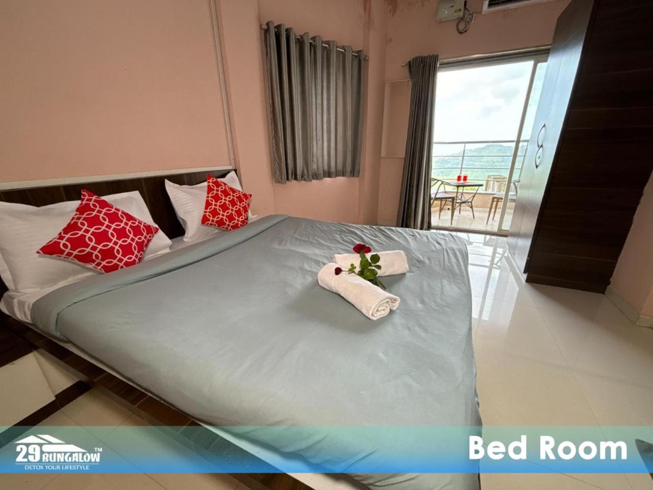 Highfield Boutique Villa By 29 Bungalow Mahabaleshwar Bagian luar foto